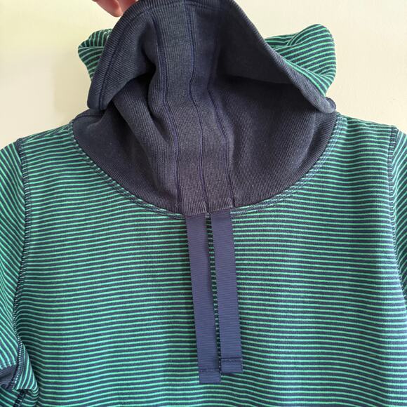Lululemon Avenue Pullover Sweatshirt SZ 8 Hyper Strip Cozy Funnel Neck Cotton - Picture 3 of 9